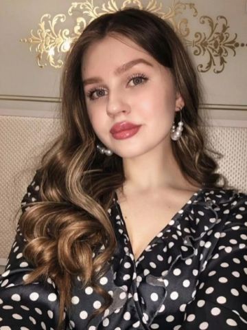 Проститутка Хана